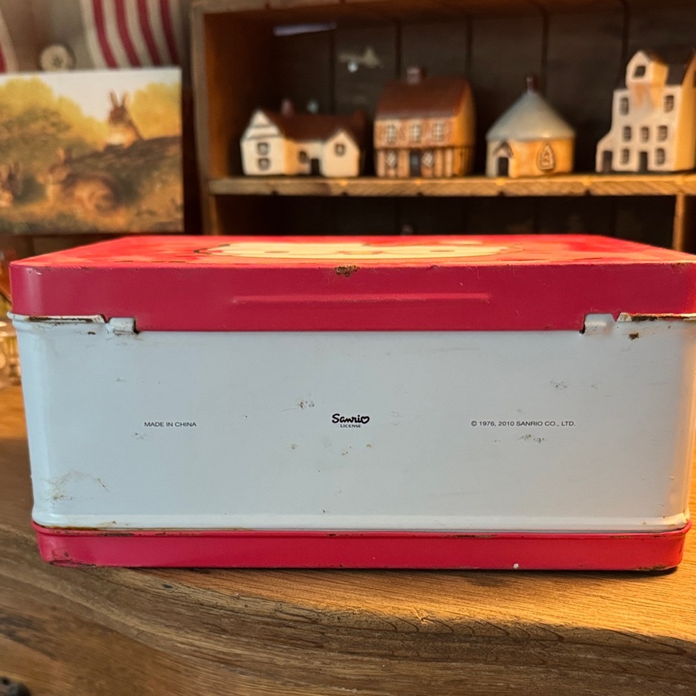 Hello Kitty Red Lunchbox - Picture 5 of 10